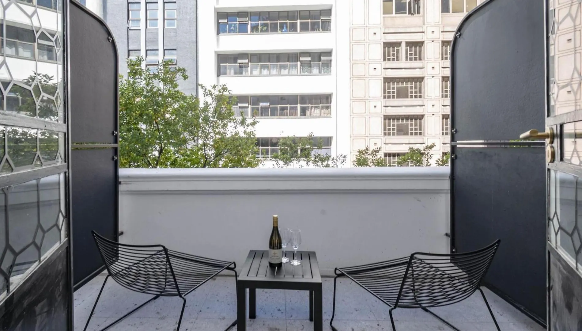 Venice House Stylish Stay With Balcony Le Cap 0*,